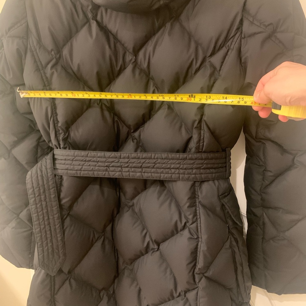 Authentic Burberry Jacket - Picture 10 of 16